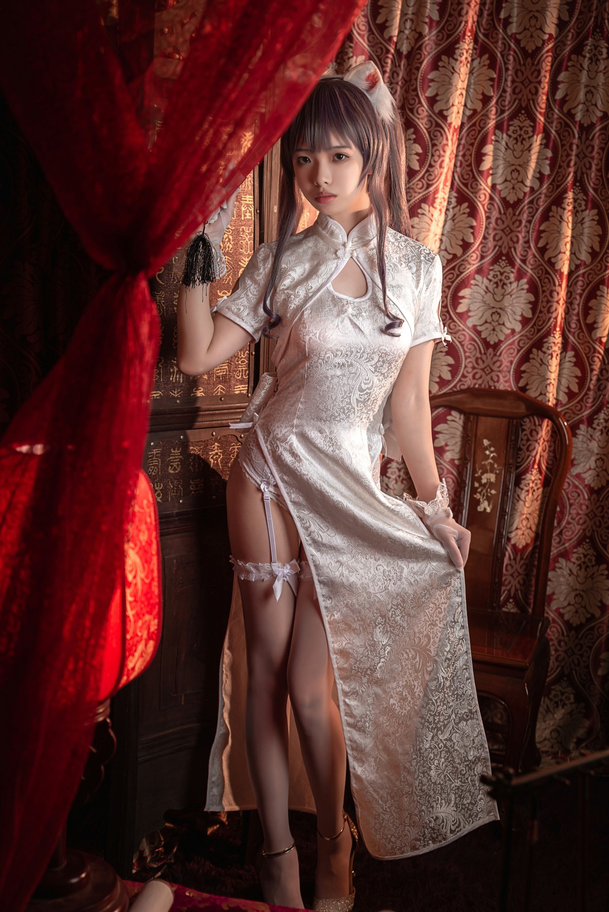 图片[11]-[Cosplay]雯妹不讲道理 – 旗袍白丝吊带袜 – COSPLAY-御萝部落