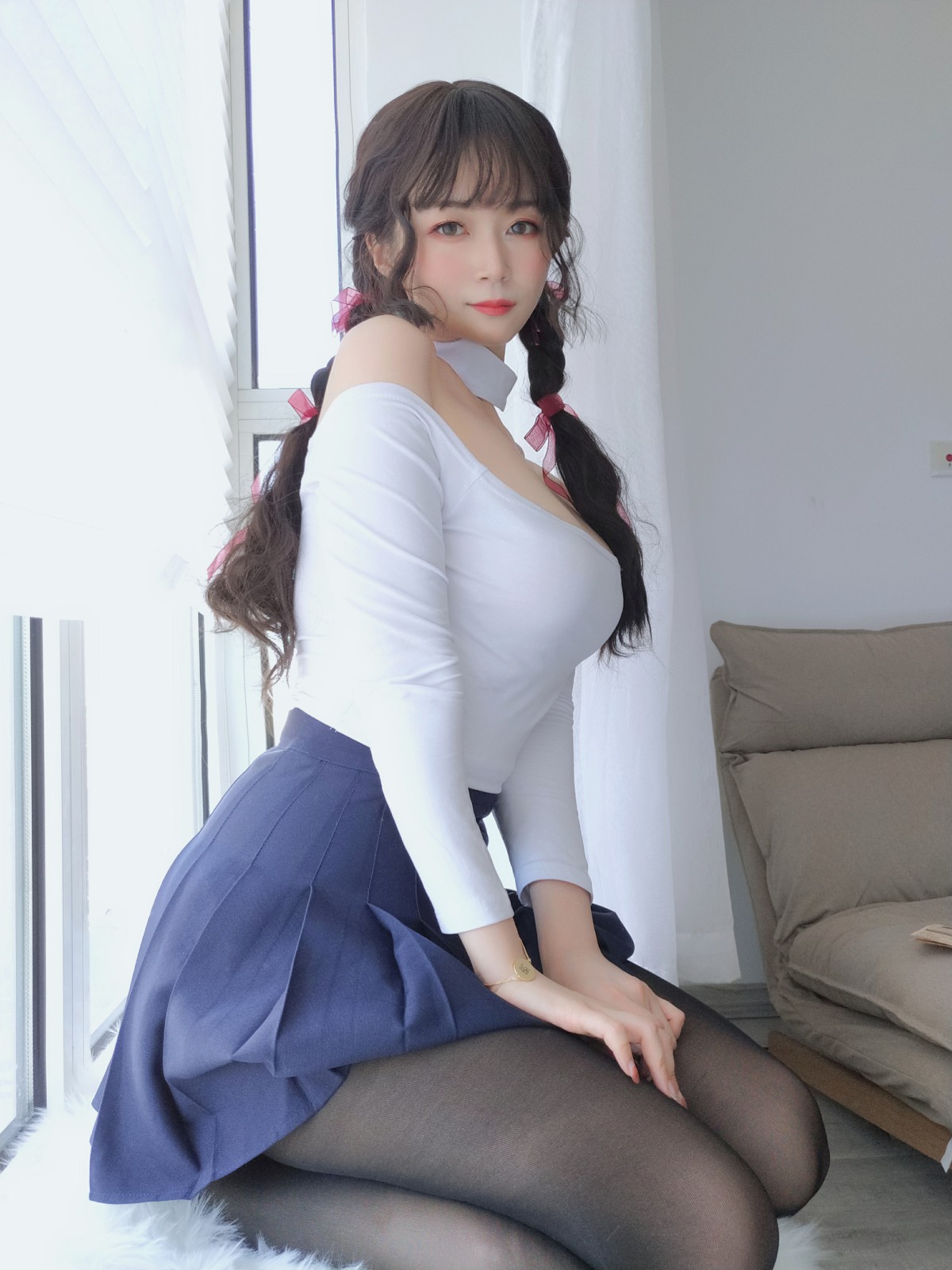 图片[11]-Coser小姐姐白银 – 邻家大姐姐的黑丝 – COSPLAY-御萝部落