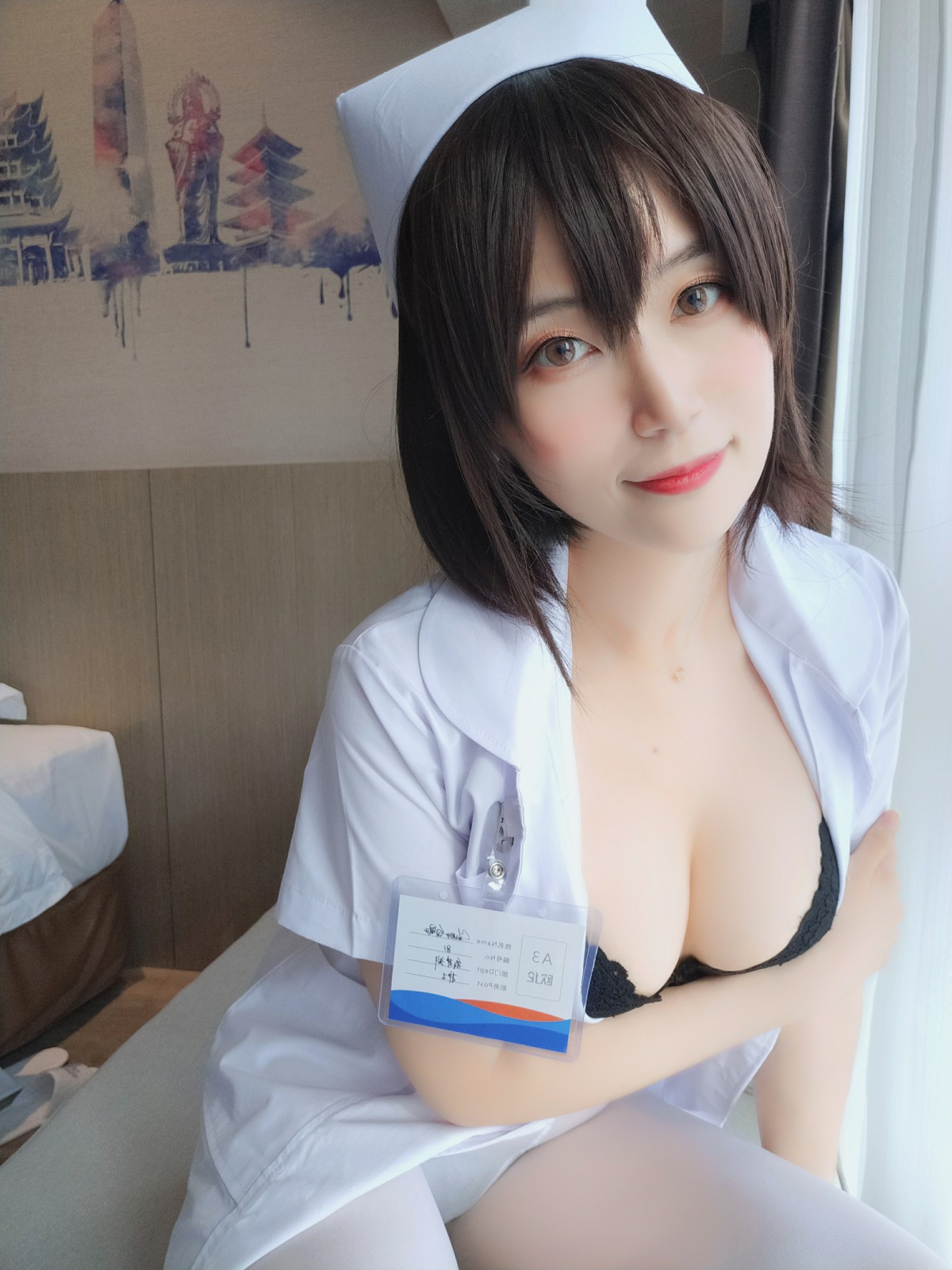 图片[4]-Coser小姐姐白银 – 短发小护士 – COSPLAY-御萝部落