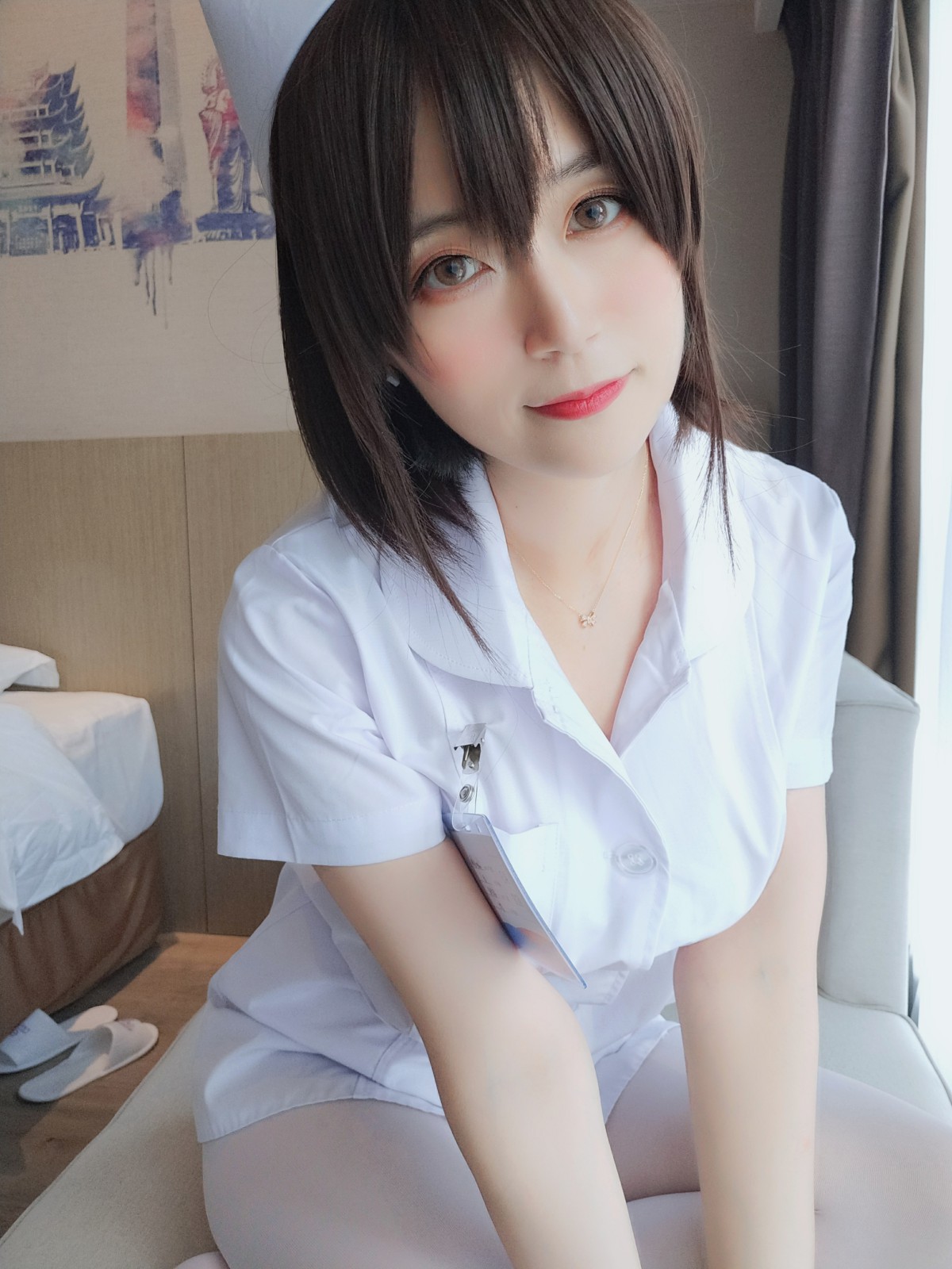 图片[25]-Coser小姐姐白银 – 短发小护士 – COSPLAY-御萝部落