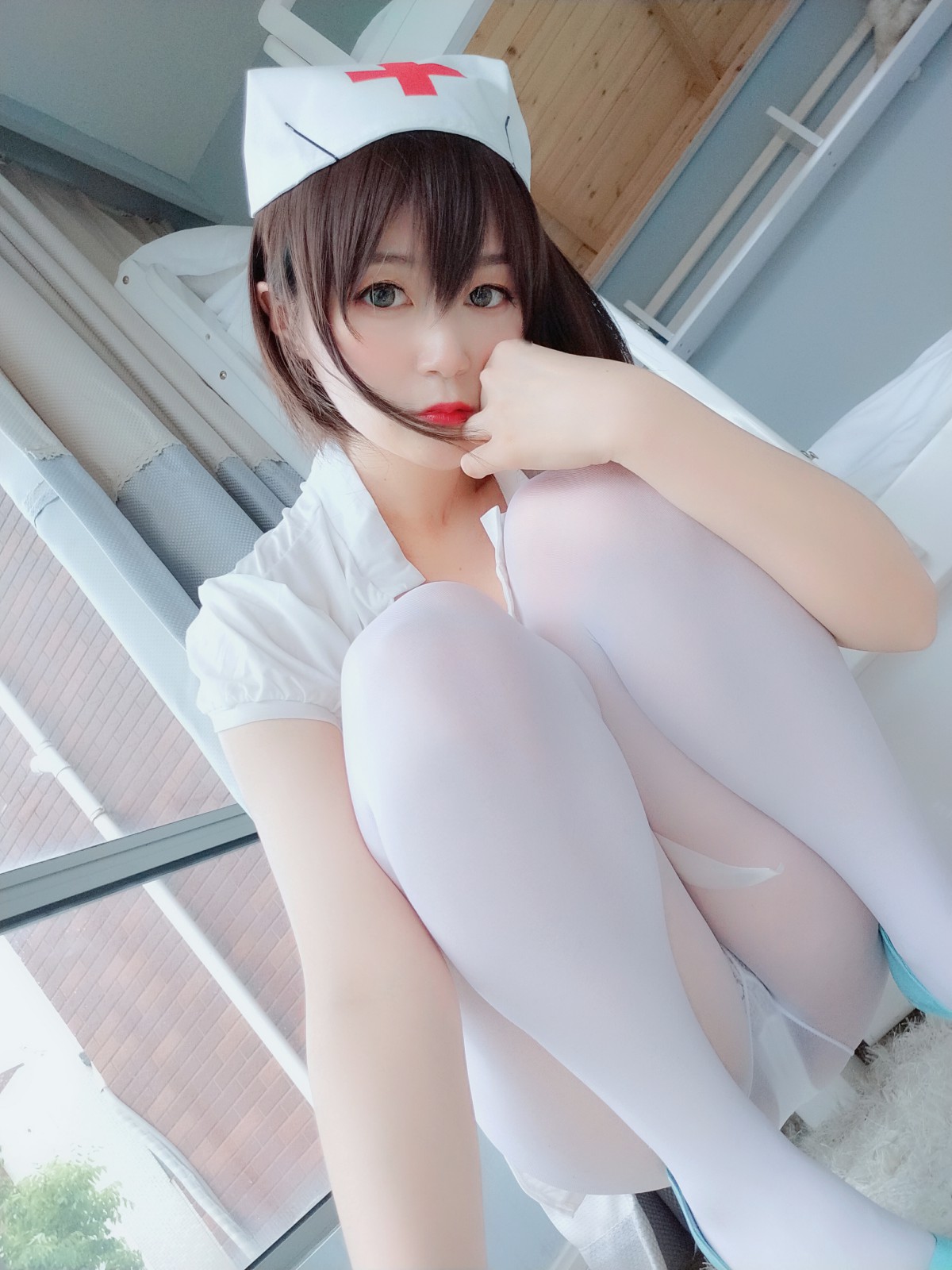 图片[22]-Coser小姐姐白银 – 白丝小护士 – COSPLAY-御萝部落