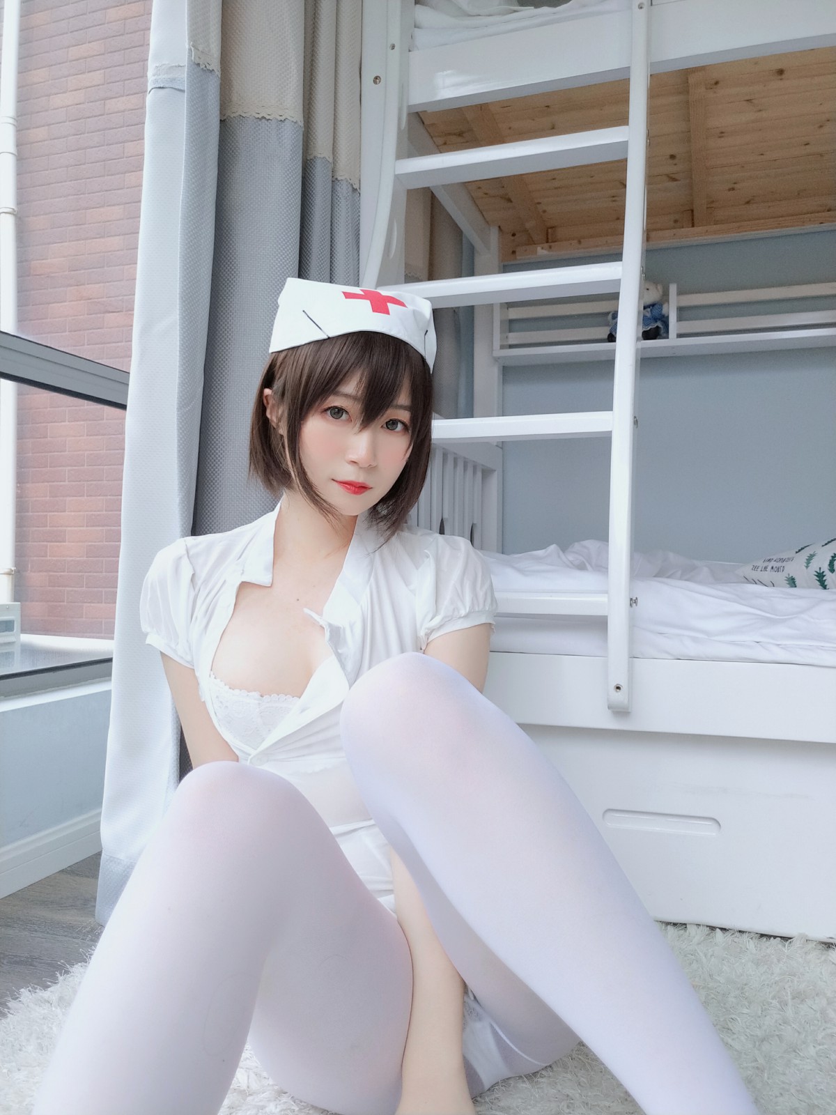 图片[39]-Coser小姐姐白银 – 白丝小护士 – COSPLAY-御萝部落