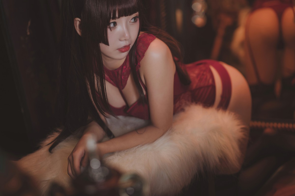 图片[12]-[Cosplay]面饼仙儿 – 脑内少女 红色束衣 – COSPLAY-御萝部落