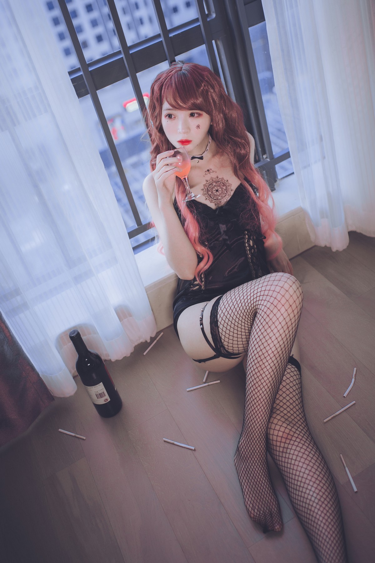 图片[35]-疯猫ss -黑色吊带袜 – COSPLAY-御萝部落