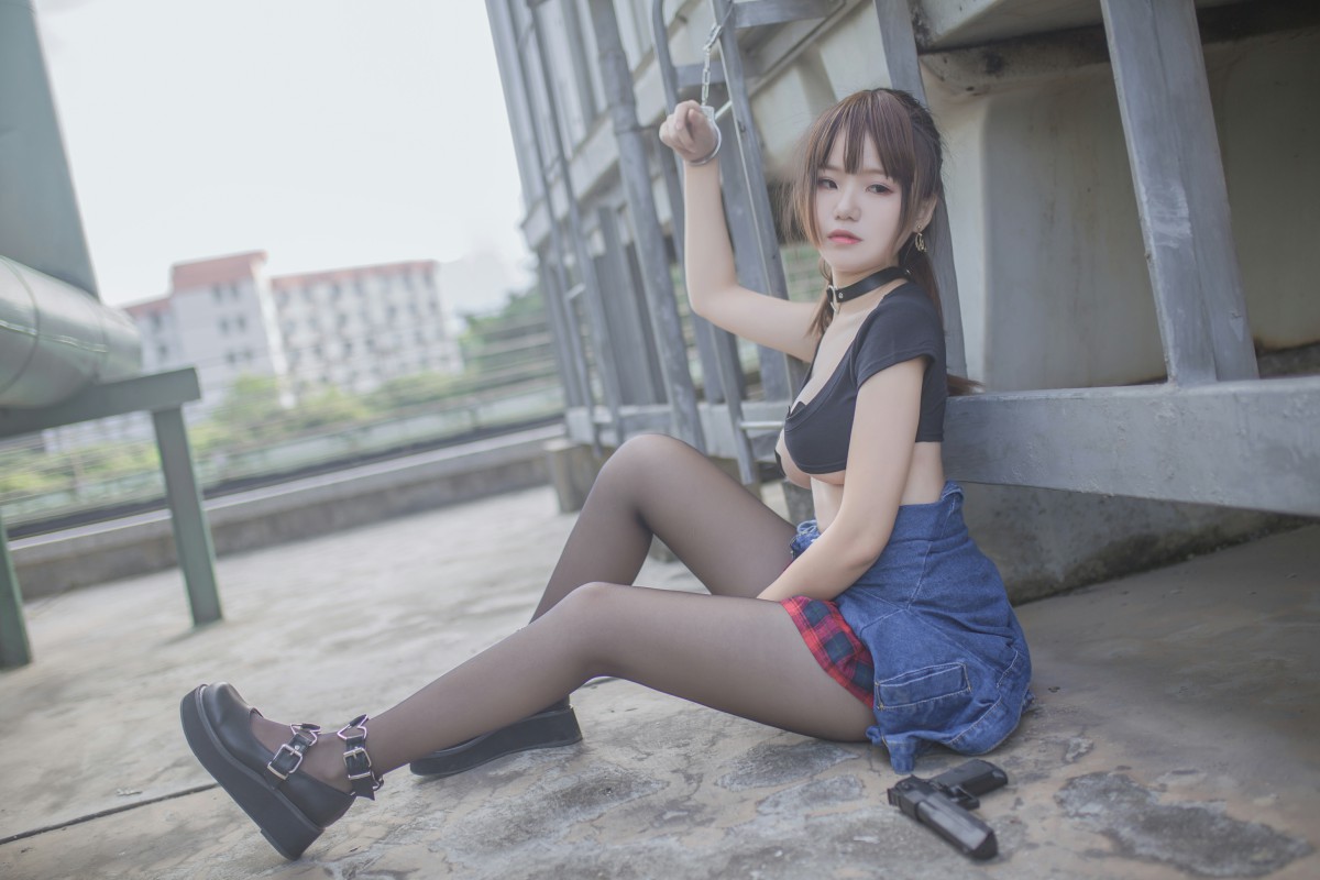 图片[26]-性感人气COSER Yoko宅夏Cos – 红色格子 – COSPLAY-御萝部落