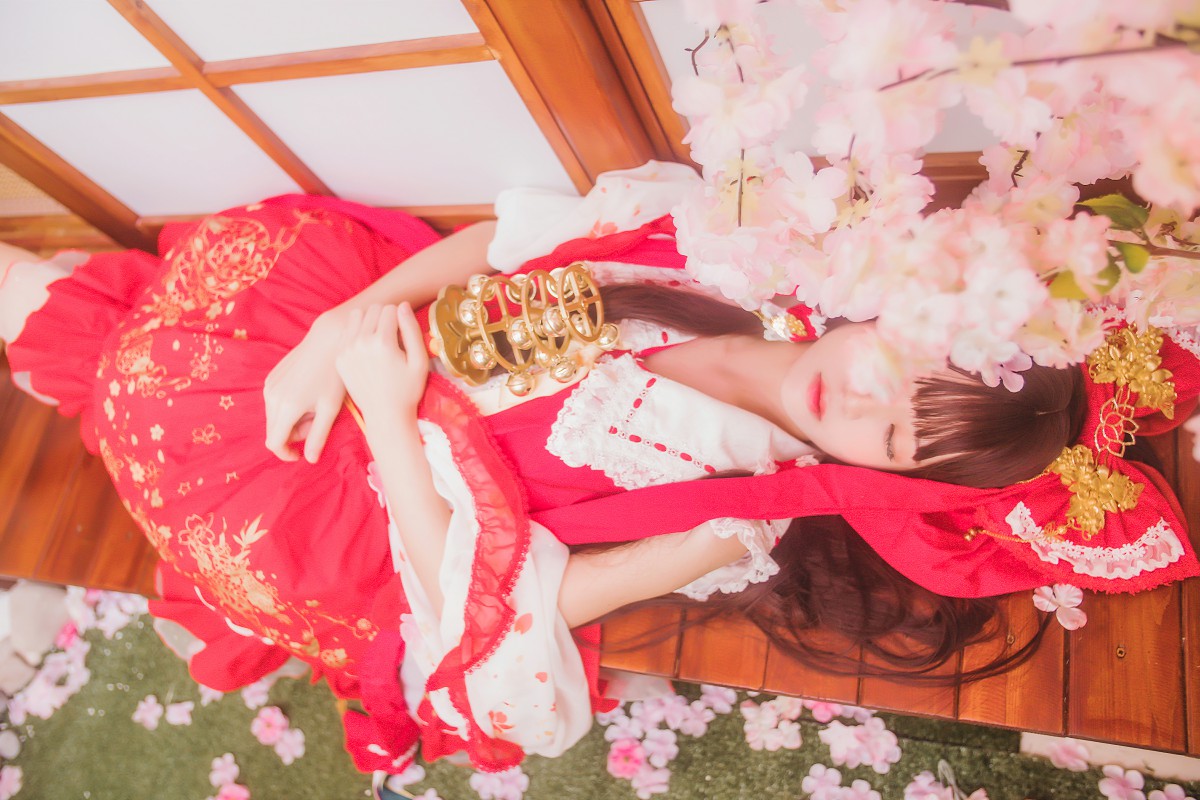 图片[42]-萝莉风COS 桜桃喵 – 灵梦 新年快乐 – COSPLAY-御萝部落