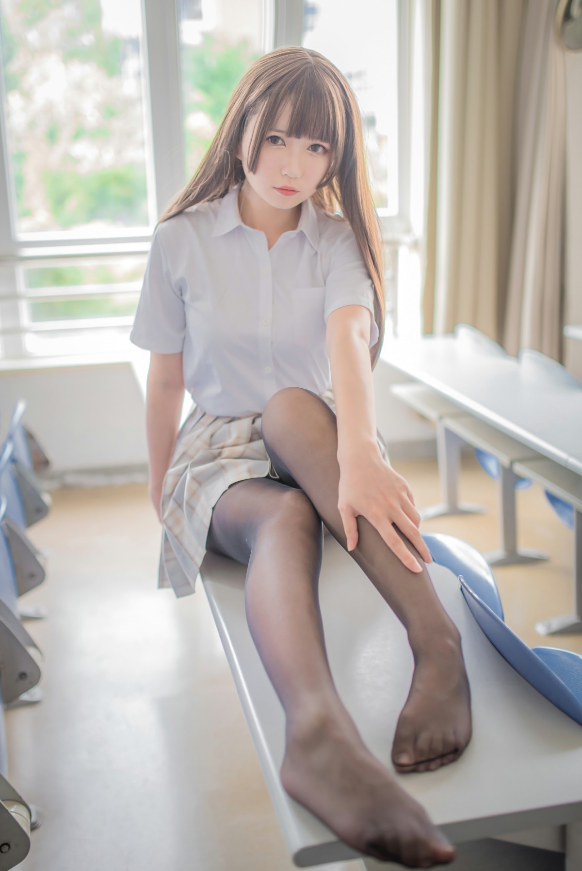 图片[18]-白金Saki写真 – 制服黑丝 – COSPLAY-御萝部落