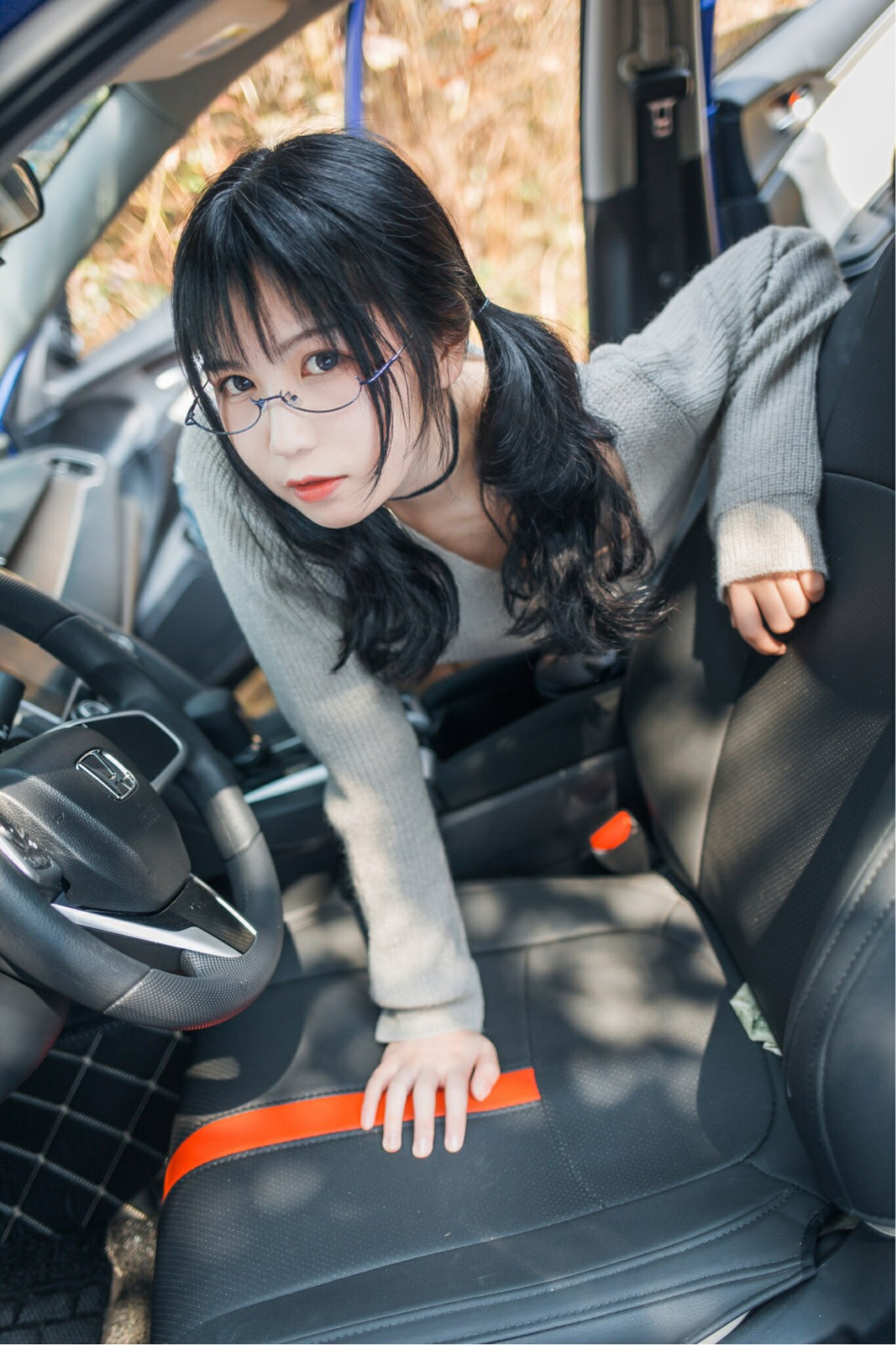 图片[13]-COSER美女逐月su – 车内篇 – COSPLAY-御萝部落