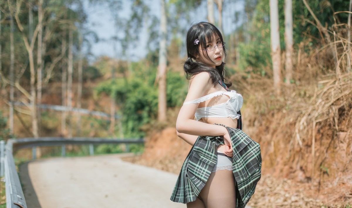 图片[24]-COSER美女逐月su – 乡间小路 – COSPLAY-御萝部落